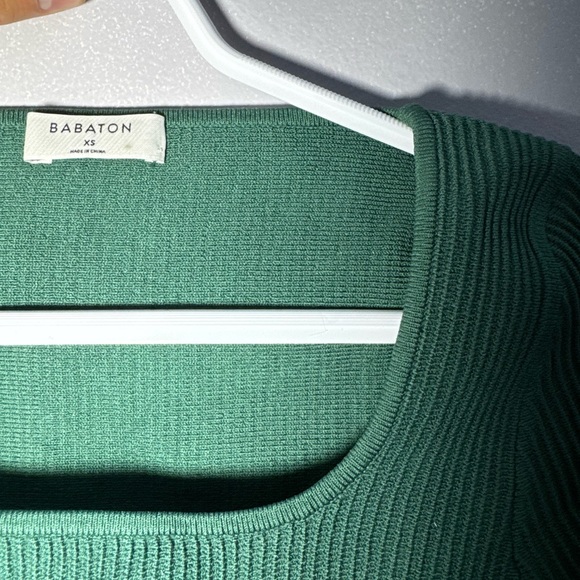 Babaton Emerald Ribbed Knit Top - Picture 4 of 4